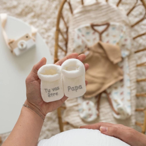 3KG7 – Chaussons d&rsquo;annonce « tu vas être papa »