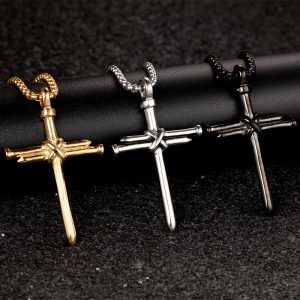 Collier Homme Acier Inox – Pendentif Croix Clou & Chaîne Boîte 3 mm