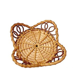 Corbeille tressée en rotin