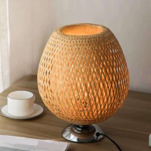 Lampe de chevet ronde en rotin socle métal