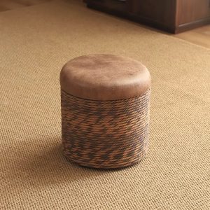 Repose-Pieds Rotin Circulaire au Design Japonais