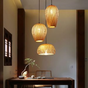 Suspension en rotin à trois design