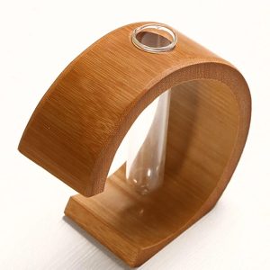 Vase en Bambou en Forme de C